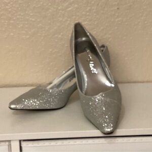 Easy Street Alive Silver Glitter Chiffon Heels